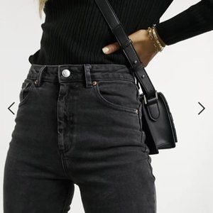 High Rise Slim Fit Mom Jeans